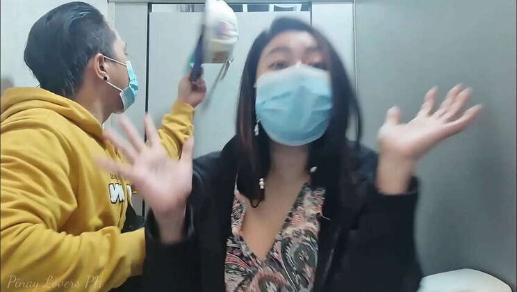 Filipina Scandal: Hardcore Fuck in Mixed Gender Restroom