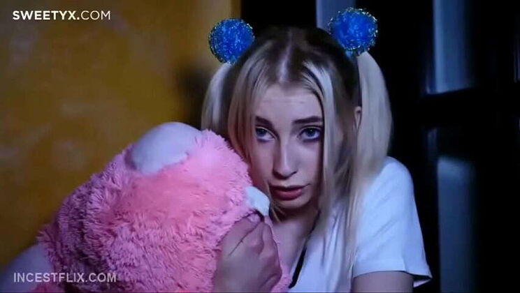 Blonde cutie Caroline, giving daddy fearful blowjob