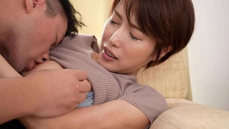 Sensual Juice: Berokisu Explodes in Mio Kimishima's Intimate Encounter