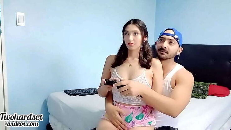 I Help My Gamer Sister with Creampie