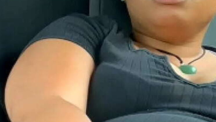 Nofacebae Almost Caught Squirting in Car - Amateur MILF Solo Fun