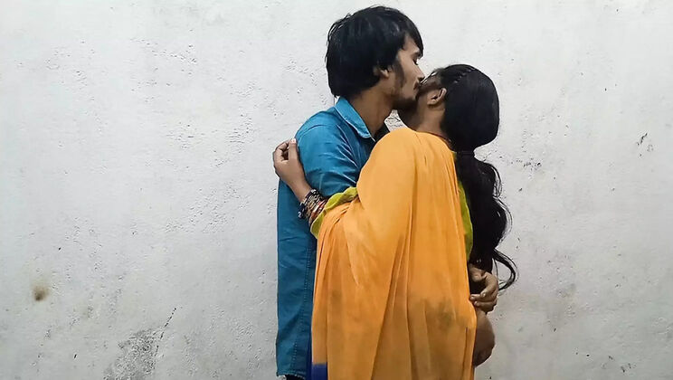 18+ Hot Girlfriends Dance Class Sex Videos in HD with Hindi Audio
