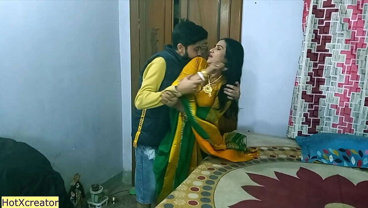 Hot Indian Milf Aunty Fucks Young Teen - Hindi Audio Desi Sex