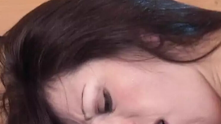 Hot French MILF gets all holes filled and ends with a facial