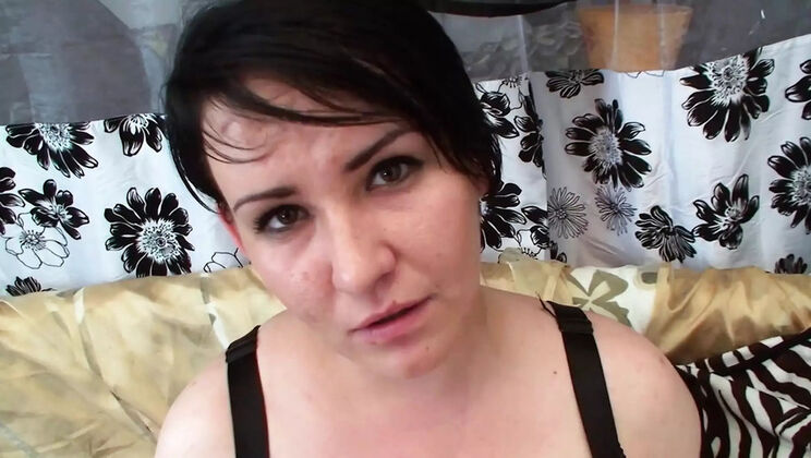 Big Natural Tits and Wet Pussy Fuck - German Amateur MILF Blowjob