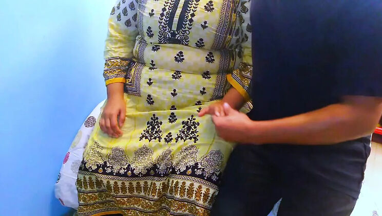 Hot Egyptian Wife Cheats on Husband with His Friend While He's Away - Aria Mia