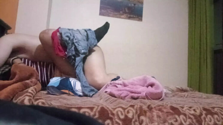 Hot MILF Mother-in-Law Cheats with Son-in-Law - Amateur Homemade Fuck