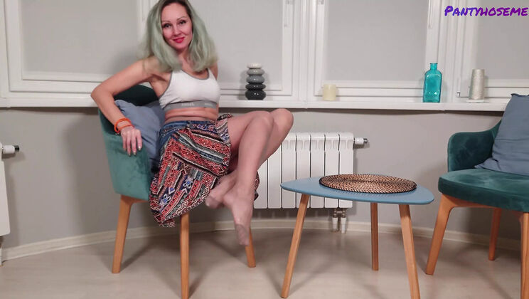 Blonde MILF Foxy Love Teases in Sexy Pantyhose - 4K Solo