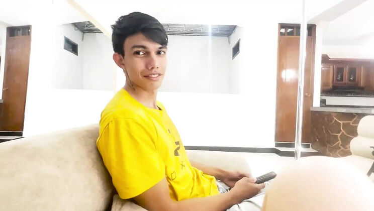 Blonde Teen Stepsis Wants First Time Sex Lessons From Stepbro For Her BF - Rough Amateur POV