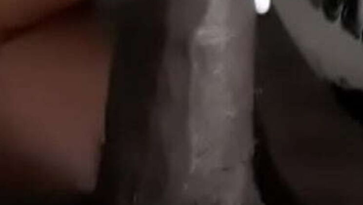 Maskedluv gives a sloppy couch blowjob to kyttkatt