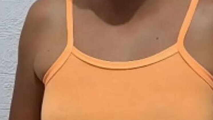 Hot Latina Teen Anniejarochita Welcomes New Neighbor Jose Luis Flores with Blowjob & Cumshot