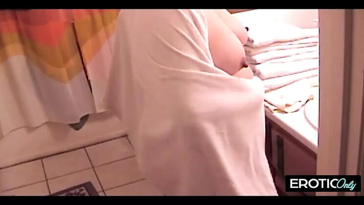 Big Tits MILF Lets Go Hardcore & Cums Hard in HD