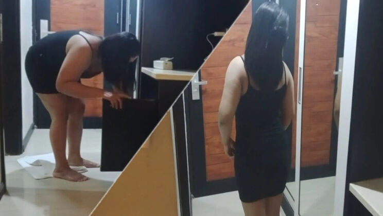 Sexy Indonesian Sales Girl Fucked Hard in Hotel Room - Creampie & Doggy Style