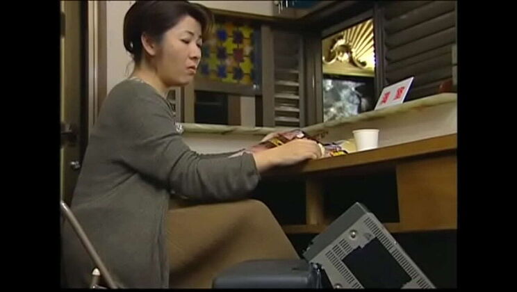 Secret Hotel Pleasure - Peeping on Horny Manager Couple Fucking