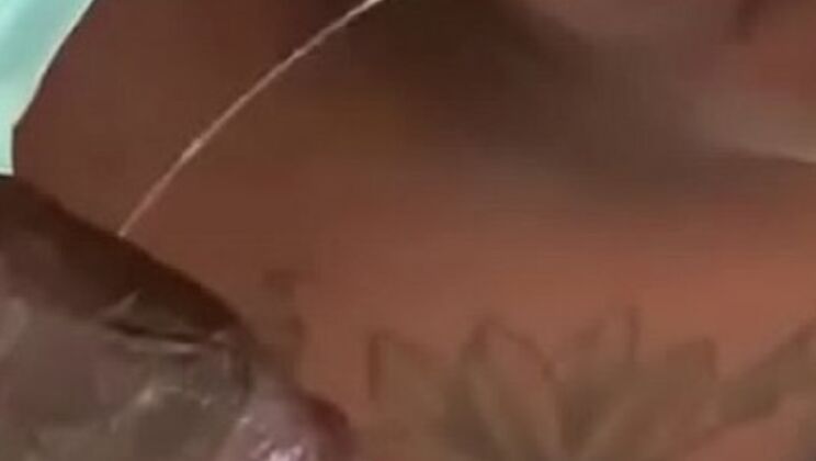 Hot Head Game - Strong Blowjob Action