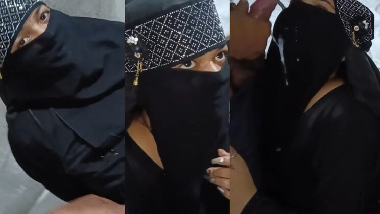 Desi Muslim Bhabhi Fucked Hard by Step-Cousin in Hotel - Homemade Hijab Sex