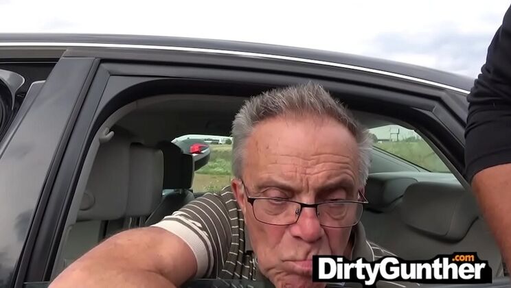 Horny Grandpa Fucks Young Girl in Public - Hardcore Outdoor Sex
