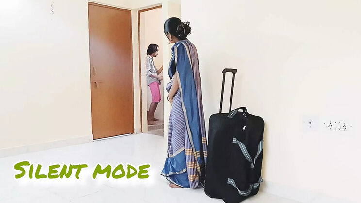 Desi Wife Cheating With Friend's Husband - Hot Tamil Aunty Anal Sex