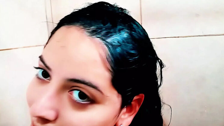 Best Friend Babyluna939 Invites Me For Shower Sex - Golden Shower & Creampie Fuck With Eddie Queens