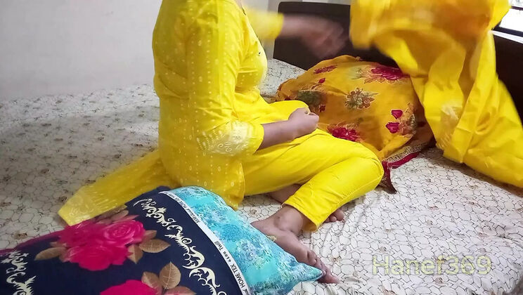 Bangladeshi Girlfriend Fucking in House - Big Tits Homemade Sex Part 1