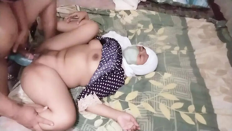 Rianicute Viral Ustadzah Fisting and Double Penetration Hijab Sex