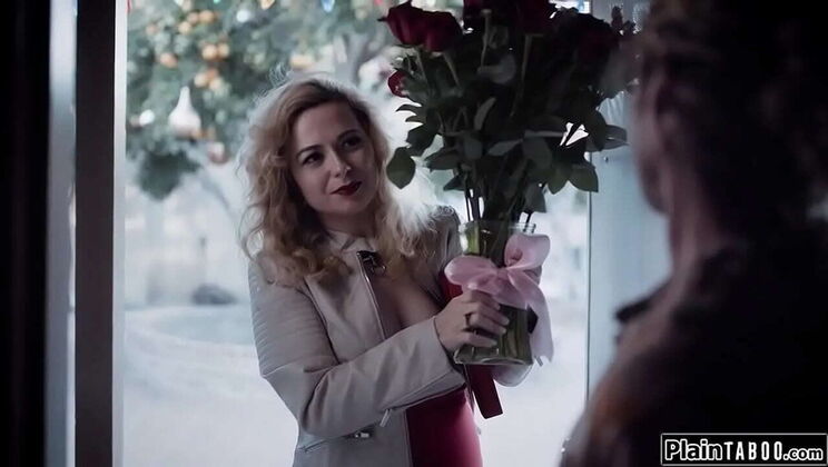 Insane MILF Siouxsie Q Gets Fucked Hard To Win Back Wife