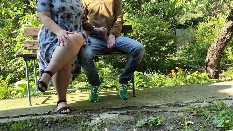 Strict MILF Makes Me Cum Fast Outdoor Handjob