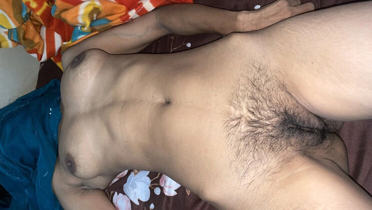 Honeymoon Hotel Sex with Rajjo Darling - Desi Village Bhabi Outdoor Fuck