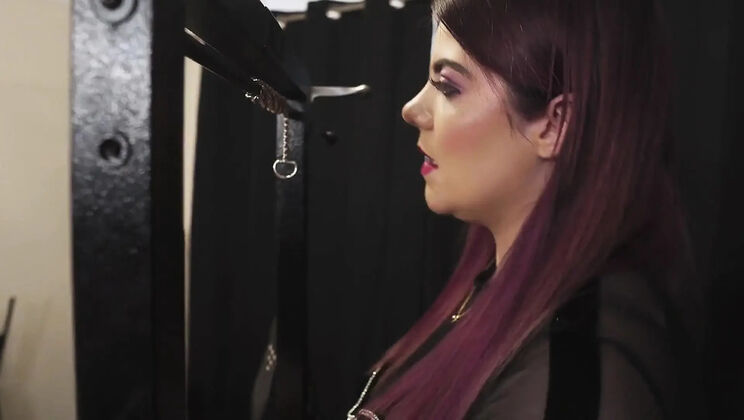 Diana Von Rigg Double Penetration Pegging Hesitant Mature Anal Femdom