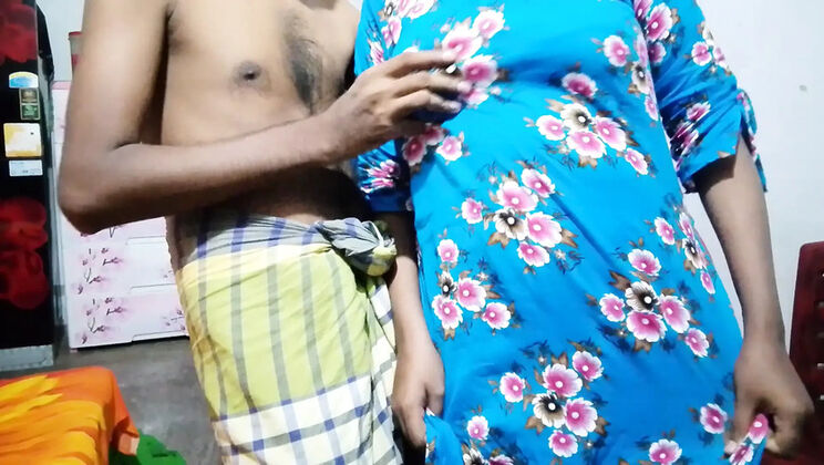 Bangladeshi Bhabhi Hot Romantic Sex Scene Part 1 - Desi Village Girl Anal & Blowjob