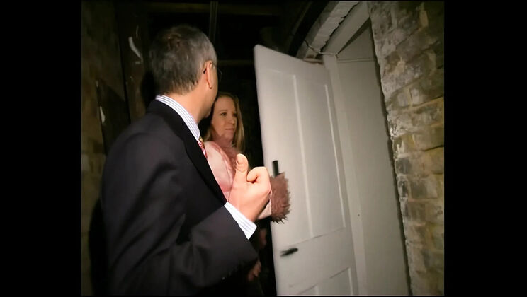 Anal with Big Tits Street Ladies - Jim Slip Fucks Faye Rampton in Vintage HD Scene