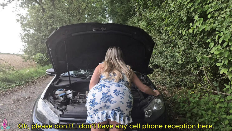 Litclit69 Gets Her Big Ass Fucked by Stranger After Car Breakdown - Outdoor Anal & Cumshot