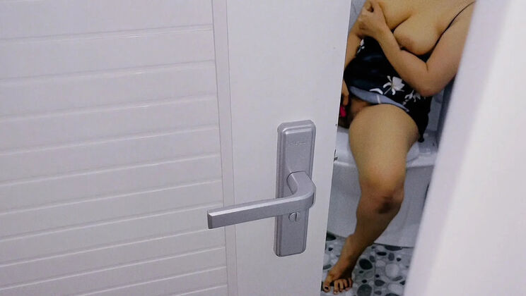 Indonesian MILF Nadalyne Caught Masturbating in Bathroom by Guy Hyper - Homemade Voyeur Big Ass & Tits Solo Action