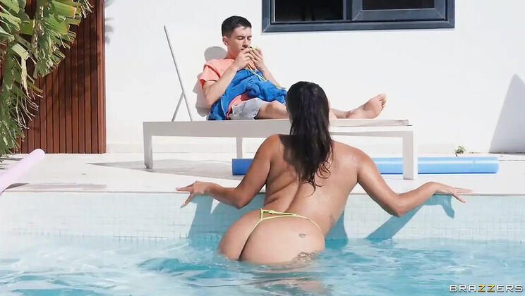 Jasmine Sherni Pool Drowning Prank with Big Tits and Blowjob