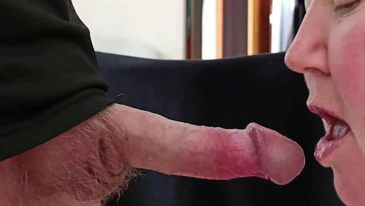 Zona901 Fucks Stepmom Deep Throat and Cum Swallow