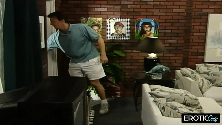 Soaking Wet Cocks from Deep Throat Blowjobs - Chloe Nicole & Jamie Leigh