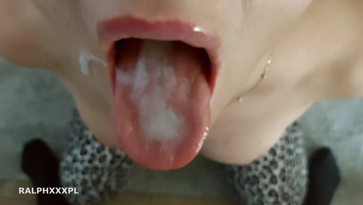 Cheating Wife Swallows Neighbor's Cum - Amateur Blowjob