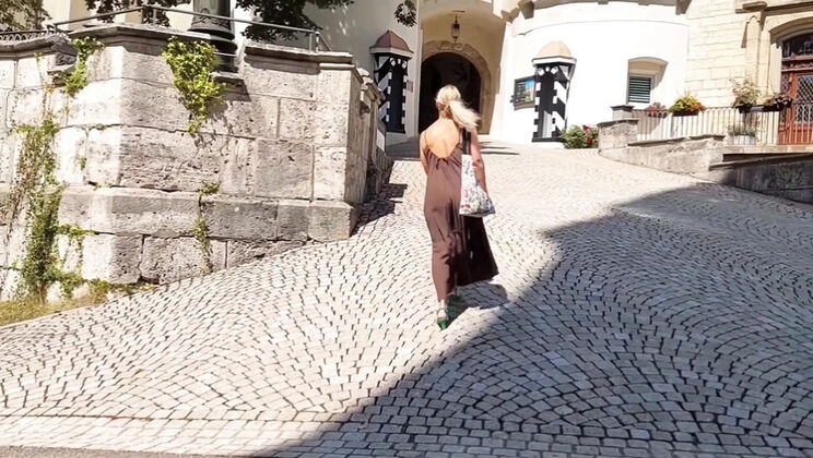 Blonde MILF Selena Enjoys Homemade Sex After Walk - Blowjob & Creampie