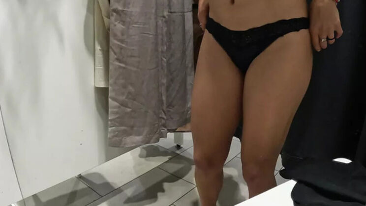 Kadavak 18 Year Old Italian Amateur Girl Public Masturbation in Store Dressing Room - Wet Pussy Close-Up