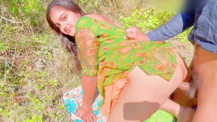 Desi Village Girl First Time Sex in Jungle with Big Cock - Hot Indian Teen Fuck