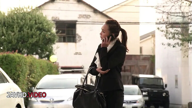 Japanese JAV Babe Ray Takes Deep Cock and Creampie Pleasure