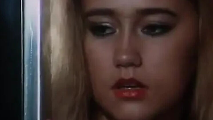 Vintage Italian Blonde in White Stockings Giving Blowjob and Creampie