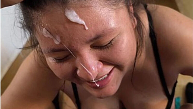 Homemade Neighbor Affair: Brunette Latina Sucks Cock While Boyfriend Works