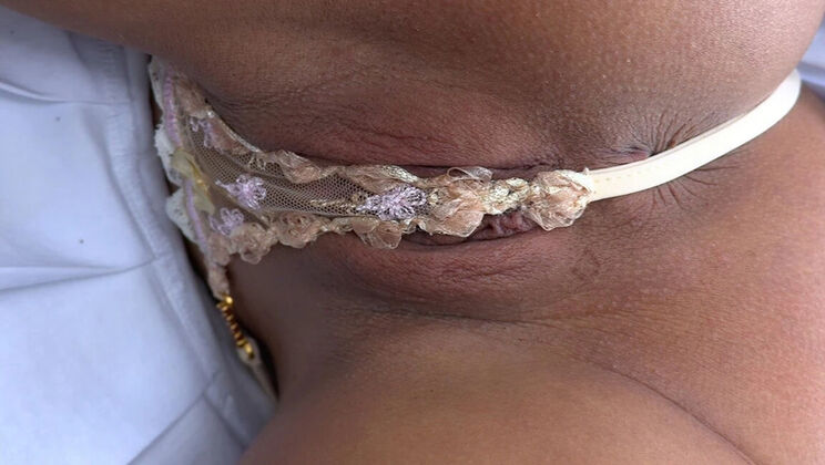 Sophia Lore Phone Up Skirt Pussy Close Up Huge Booty Solo Masturbation