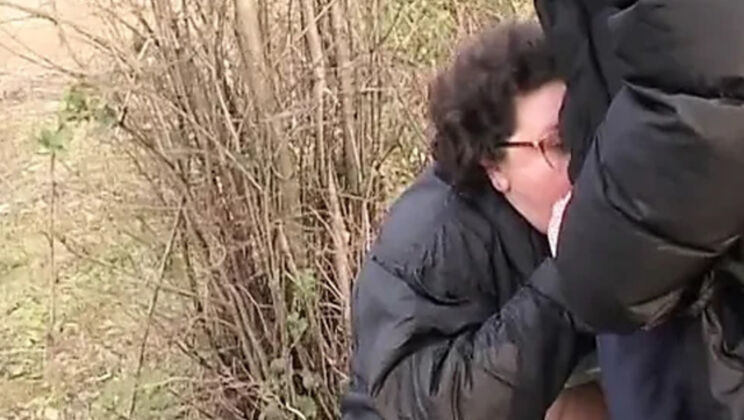 Granny Blowjob in Park - Outdoor Taboo Family Fun