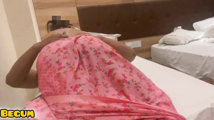 Desi Bhabhi Cheating with Lover After Marriage - Doggystyle & Big Natural Tits Homemade Sex