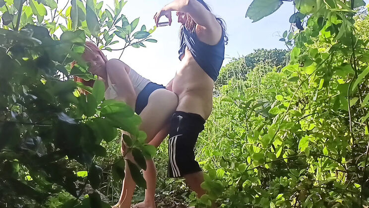 Naughty Redhead MILF Gives Blowjob on Beach - Public Sex Amateur Video