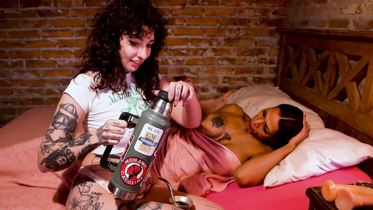 Morning Sex with My Hot MILF Girlfriend Rebekah Rose - Amateur Couple Lovemaking