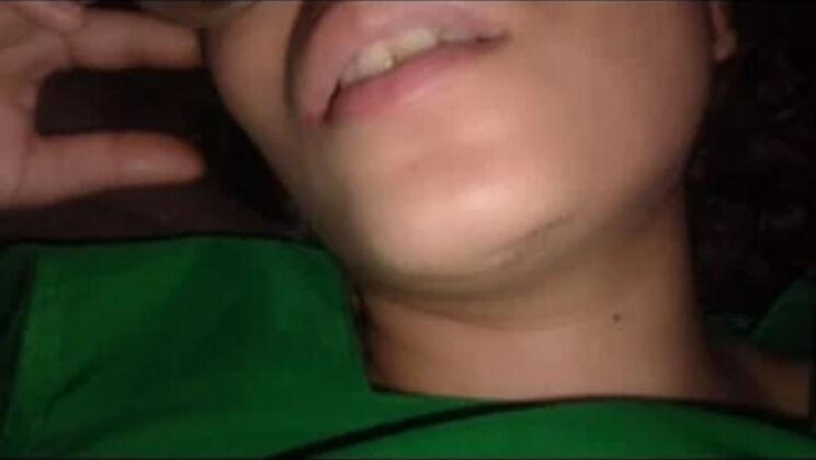 Skinny Indian Bhabhi Yamini Khan Demands Big Cock in HD