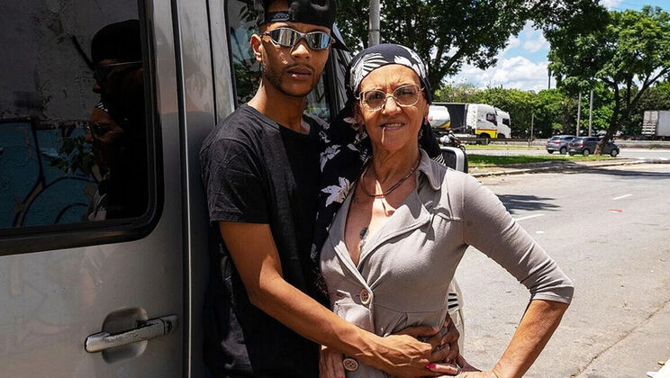 Skinny Headscarf Granny Takes Rough Anal From Huge Black Cock